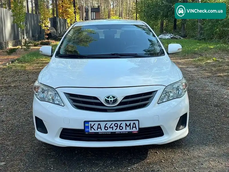 Toyota Corolla 2013, фото з оголошення 2 з 20, VIN JTNBH58E60J016420