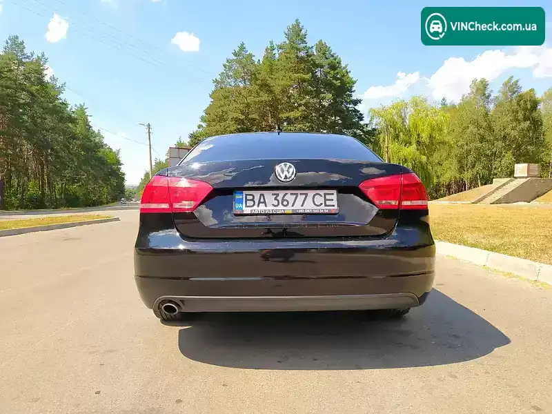 Volkswagen Passat 2012, фото з оголошення, VIN 1VWBH7A39CC078327