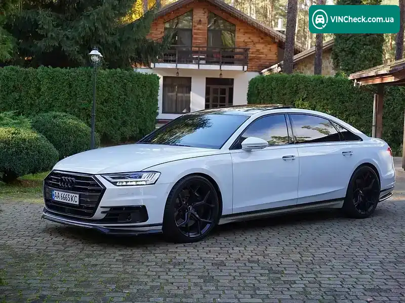 Audi A8 2019, фото з оголошення 1 з 20, VIN WAU8EAF86KN024460