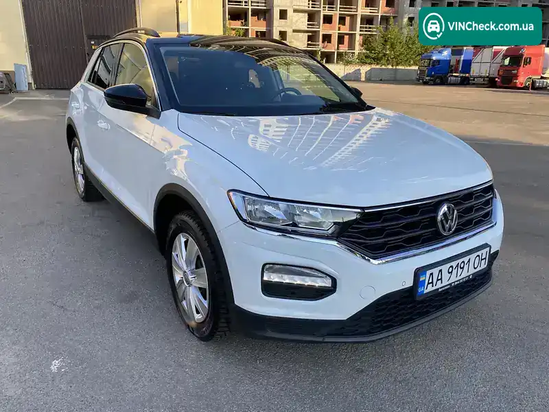 Volkswagen T-Roc 2019, фото з оголошення 2 з 20, VIN WVGZZZA1ZLV001443