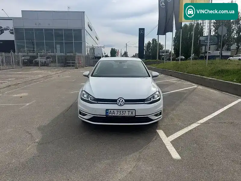 Volkswagen Golf 2018, фото з оголошення 2 з 21, VIN WVWZZZAUZKW001840