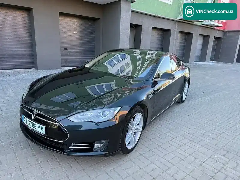 Tesla Model S 2013, фото з оголошення 1 з 17, VIN 5YJSA1CG8DFP03681