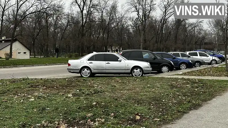 Mercedes-Benz E-Class 1999, фото з оголошення 2 з 15, VIN WDB2100651A644276