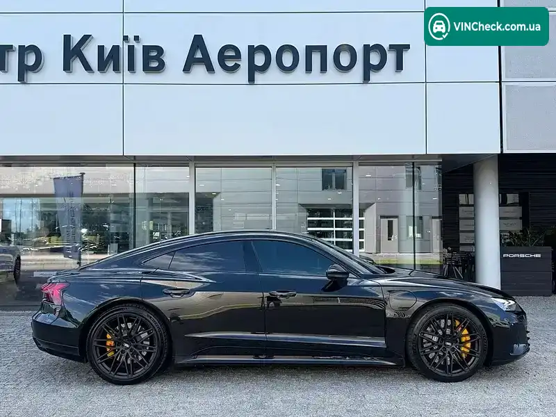 Audi e-tron GT 2022, фото з оголошення 2 з 20, VIN WAUZZZFW7N7006967