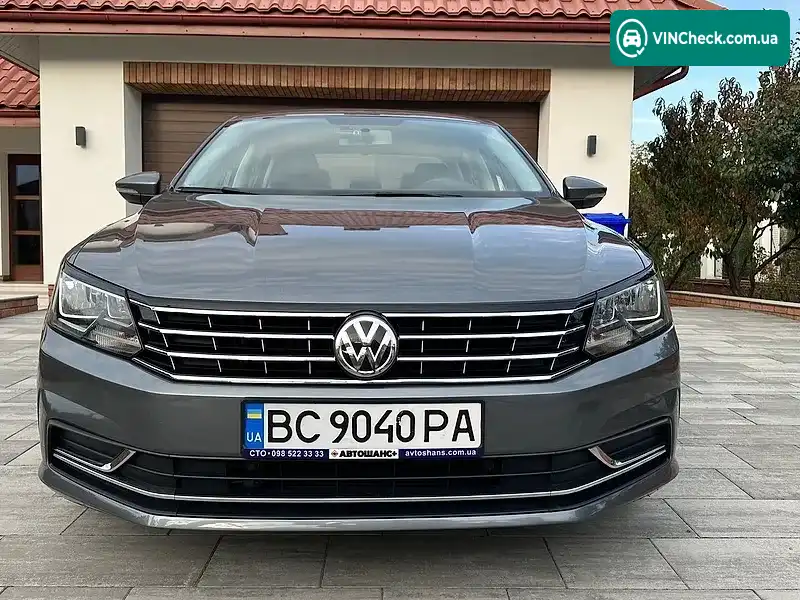 Volkswagen Passat 2018, фото з оголошення 1 з 20, VIN 1VWLA7A39KC001609