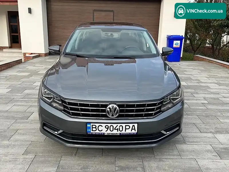 Volkswagen Passat 2018, фото з оголошення 2 з 20, VIN 1VWLA7A39KC001609