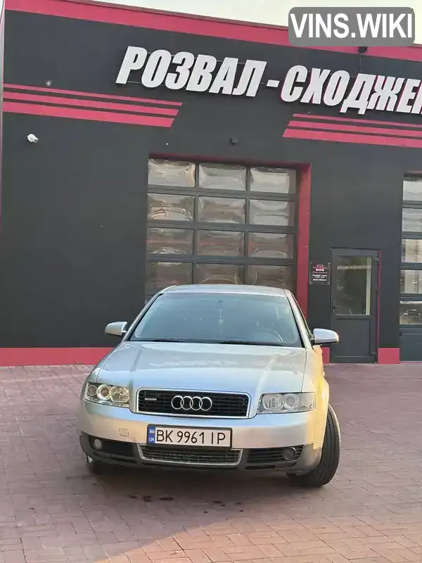 Audi A4 2003, фото з оголошення 1 з 13, VIN WAUZZZ8E13A303463