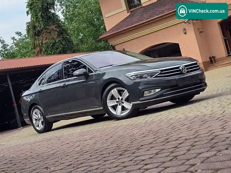 Volkswagen Passat 2020, фото з оголошення 2 з 20, VIN WVWZZZ3CZLE091382