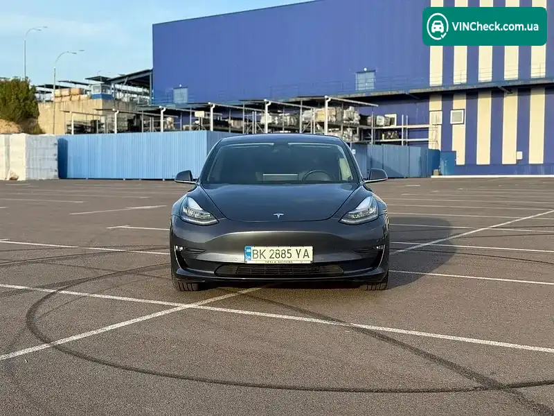 Tesla Model 3 2018, фото з оголошення 2 з 20, VIN 5YJ3E1EB4JF083028