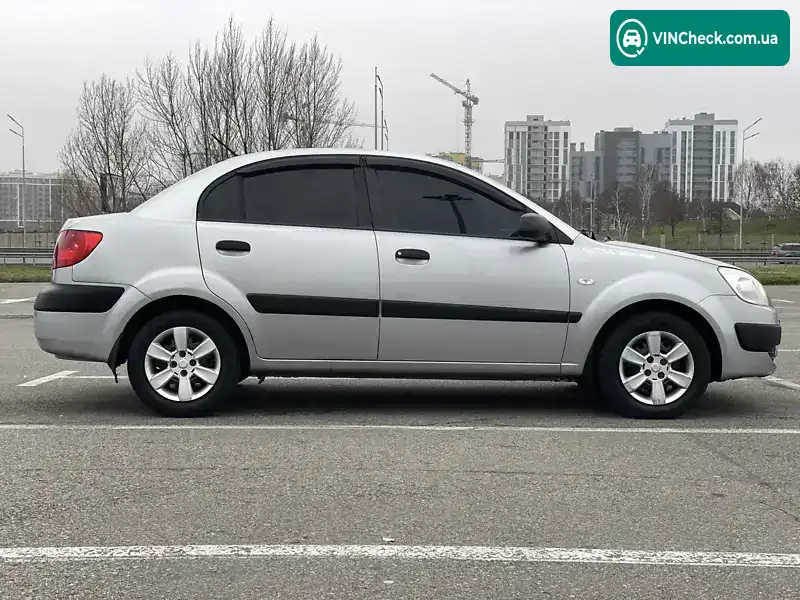 Kia Rio 2007, фото з оголошення 2 з 21, VIN Y6LDE22127L001166