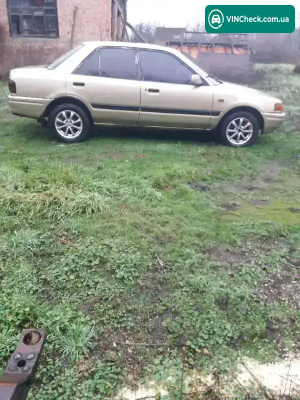 Mazda 323 1992, фото з оголошення 1 з 17, VIN JMZBG129200694706
