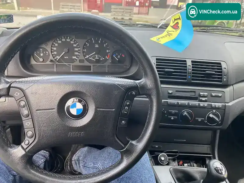BMW 3 Series 2003, фото з оголошення 1 з 12, VIN WBAAX31010PG29628