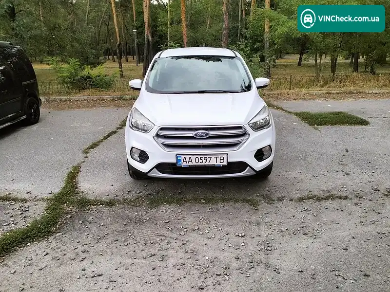 Ford Kuga 2017, фото з оголошення 1 з 14, VIN WF0AXXWPMAHA41432