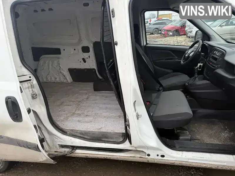 Fiat Doblo 2017, фото з оголошення 2 з 14, VIN ZFA26300006H12572