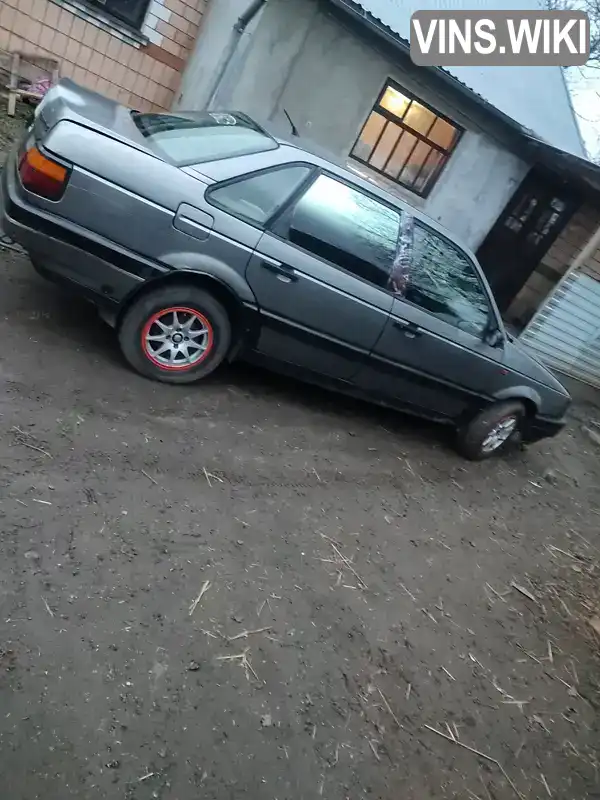 Volkswagen Passat 1992, фото з оголошення 2 з 7, VIN WVWZZZ31ZNE282920