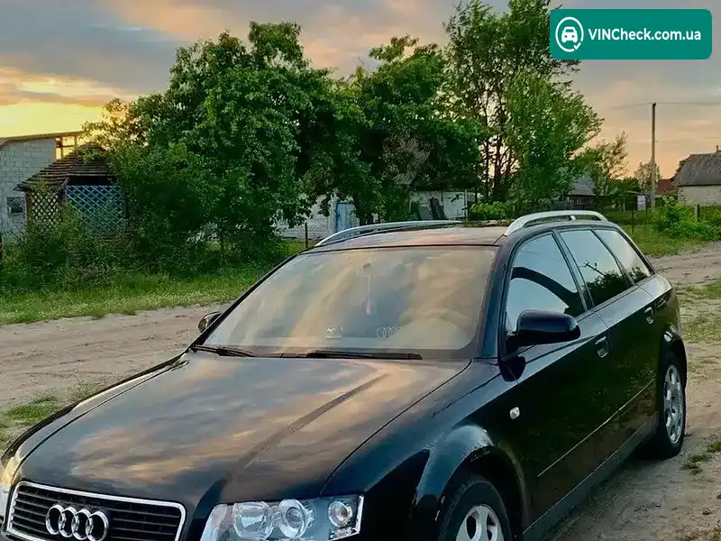Audi A4 2002, фото з оголошення 1 з 6, VIN WAUZZZ8E73A172992