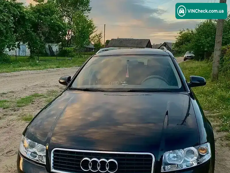 Audi A4 2002, фото з оголошення 2 з 6, VIN WAUZZZ8E73A172992