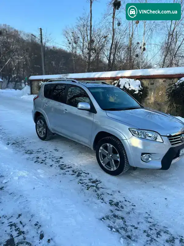 Toyota RAV4 2010, фото з оголошення 2 з 21, VIN JTMBB31V70D055827