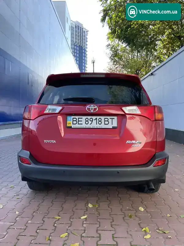 Toyota RAV4 2013, фото з оголошення 2 з 21, VIN JTMDAREV70D010041