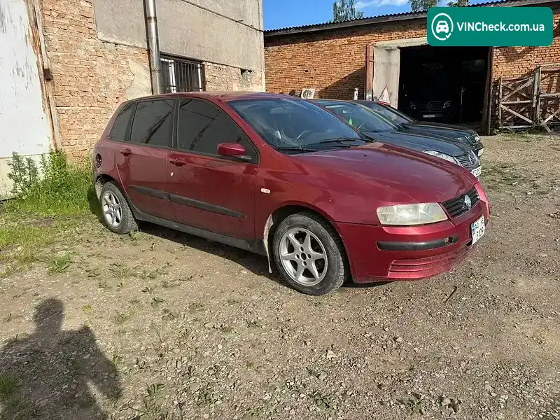 Fiat Stilo 2002, фото з оголошення 2 з 7, VIN ZFA19200000124979