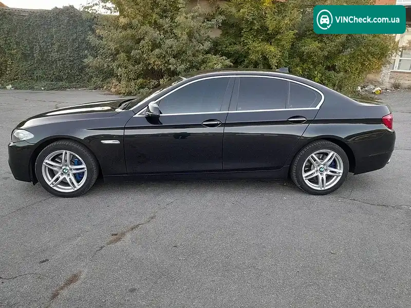 BMW 5 Series 2010, фото з оголошення 2 з 15, VIN WBAFW31030C556162