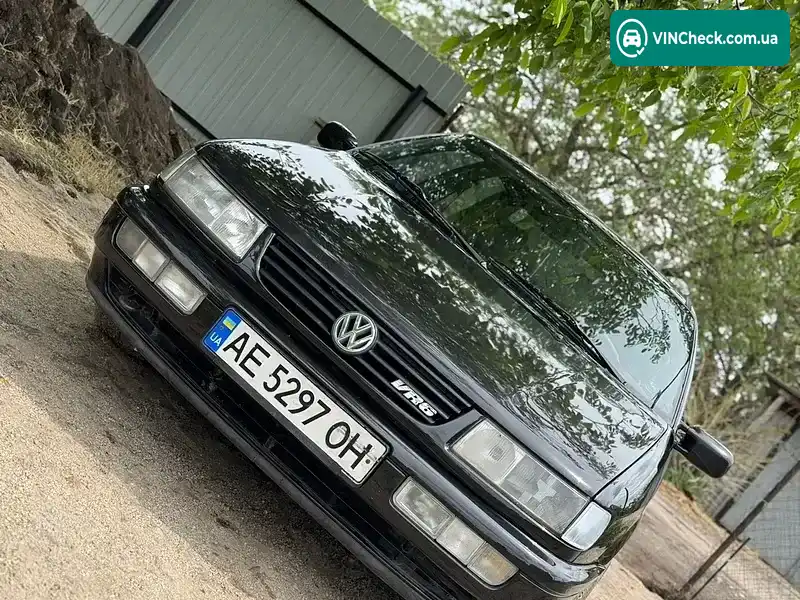 Volkswagen Passat 1997, фото з оголошення 1 з 11, VIN WVWZZZ3AZRE154720