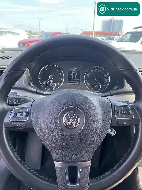 Volkswagen Passat 2013, фото з оголошення 2 з 9, VIN 1VWBP7A34EC016579