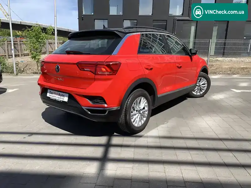 Volkswagen T-Roc 2021, фото з оголошення 2 з 20, VIN WVGZZZA1ZNV058825