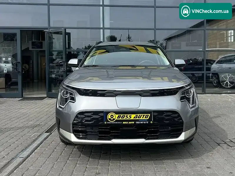 Kia Niro 2023, фото з оголошення 2 з 20, VIN KNDCR3L17P5053932