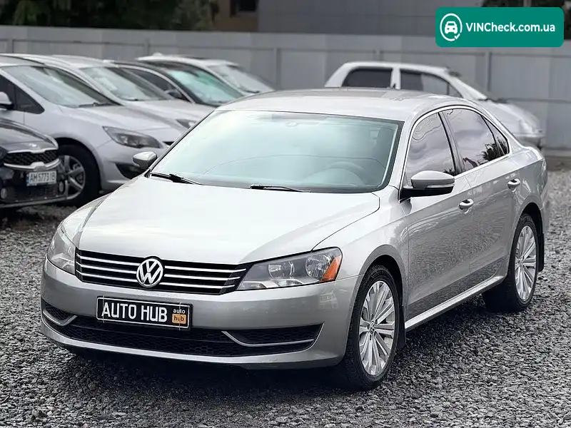 Volkswagen Passat 2012, фото з оголошення 2 з 20, VIN 1VWBP7A38DC040723