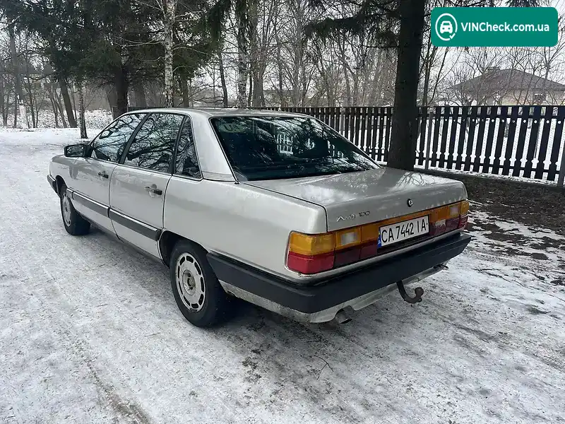 Audi 100 1986, фото з оголошення 2 з 19, VIN WAUZZZ44ZHA019905