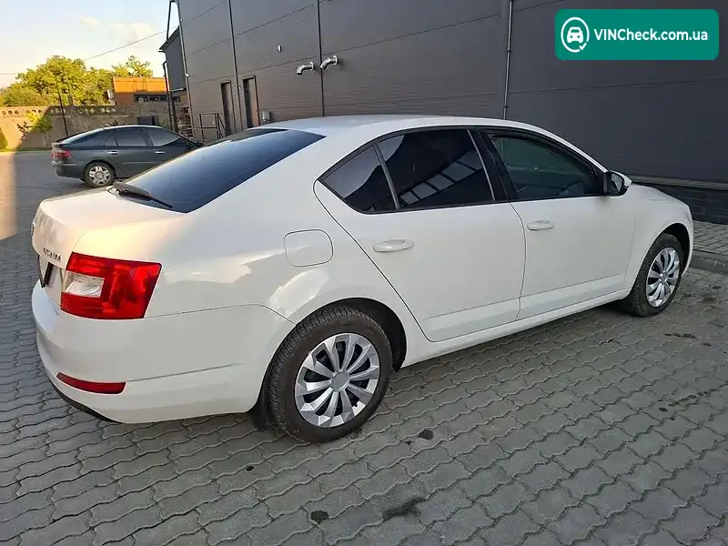 Skoda Octavia 2015, фото з оголошення 2 з 9, VIN TMBAC2NEXGB006334