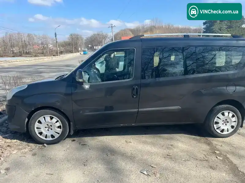Fiat Doblo 2010, фото з оголошення 2 з 8, VIN ZFA26300009051601