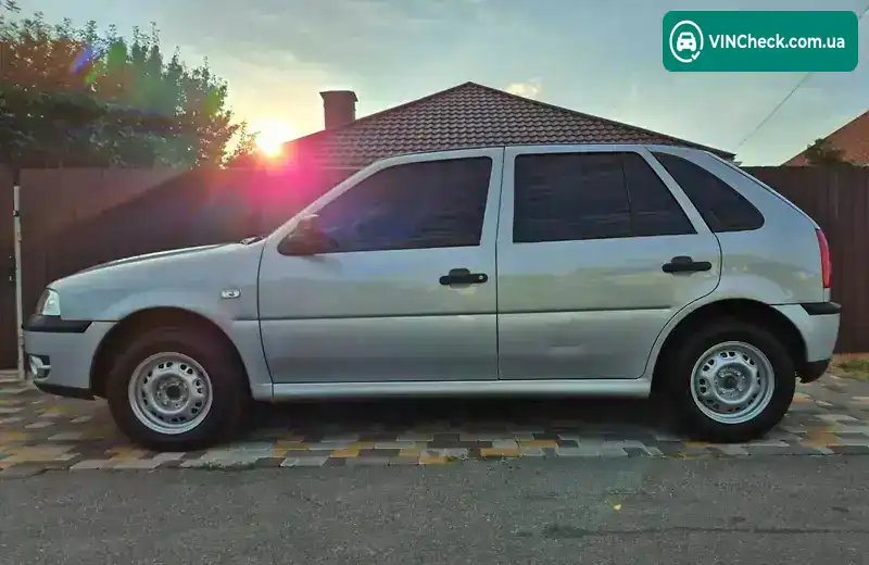 Volkswagen Pointer 2004, фото з оголошення 2 з 21, VIN 9BWCA45XX5T069359
