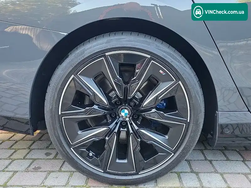 BMW i7 2023, фото з оголошення 2 з 20, VIN WBY51EJ090CP65512