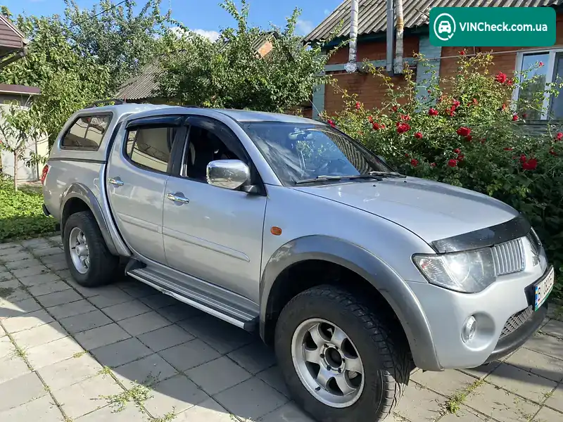 Mitsubishi L 200 2009, фото з оголошення 2 з 20, VIN MMBJRKB409D025518