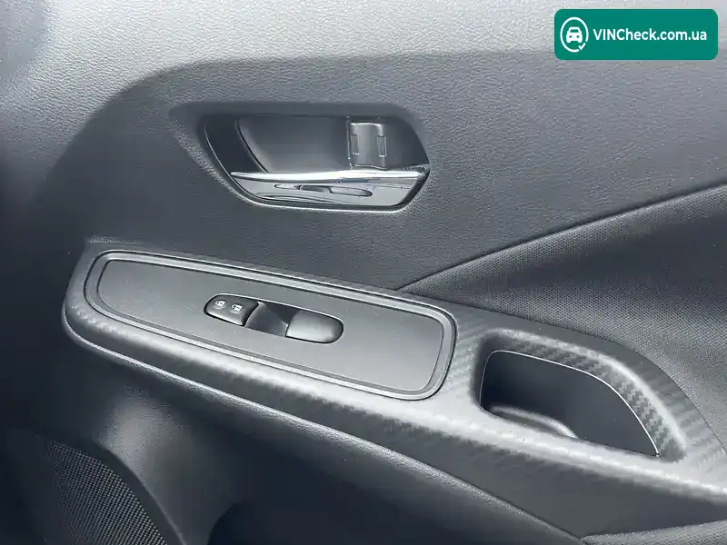 Nissan Versa 2021, фото з оголошення 2 з 20, VIN 3N1CN8EV1ML888500