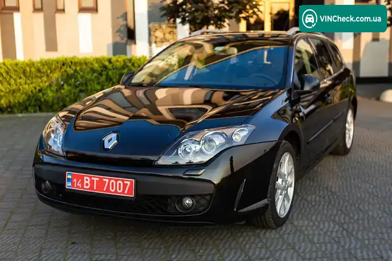 Renault Laguna 2010, фото з оголошення 1 з 20, VIN VF1KT1A0643360484