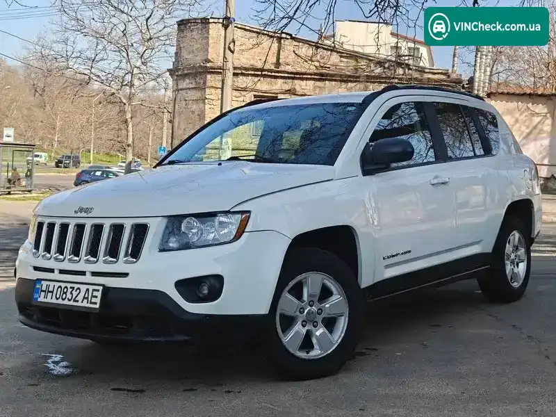 Jeep Compass 2014, фото з оголошення 1 з 8, VIN 1C4NJCBA1ED801269