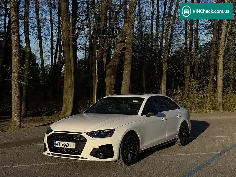 Audi A4 2023, фото з оголошення 1 з 11, VIN WAUEAAF40RN007885
