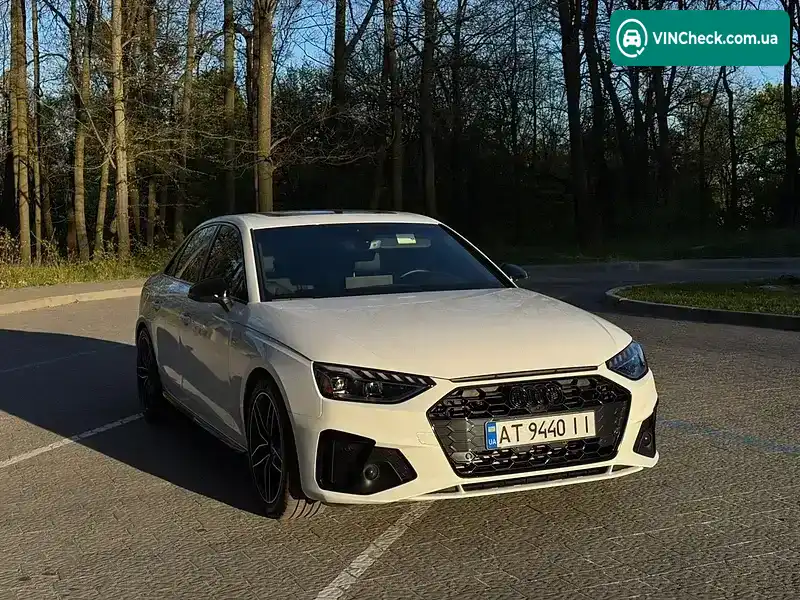 Audi A4 2023, фото з оголошення 2 з 11, VIN WAUEAAF40RN007885