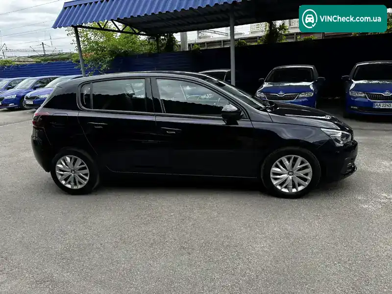 Peugeot 308 2018, фото з оголошення 2 з 21, VIN VF3LBBHZWJS380428