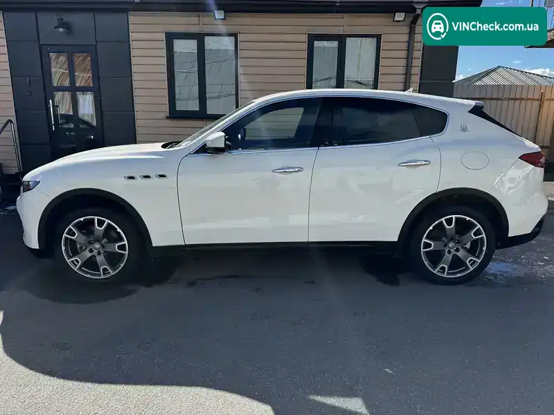 Maserati Levante 2017, фото з оголошення 1 з 21, VIN ZN661XUA4JX272920