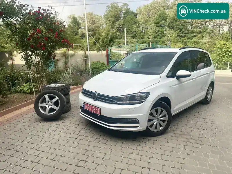 Volkswagen Touran 2018, фото з оголошення 2 з 20, VIN WVGZZZ1TZJW070877