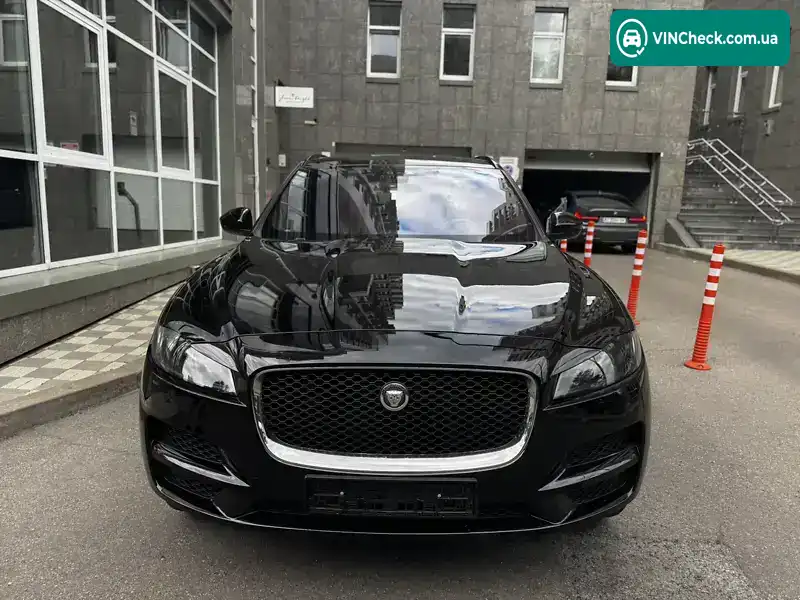 Jaguar F-Pace 2017, фото з оголошення 2 з 19, VIN SADCJ2FX5JA282789