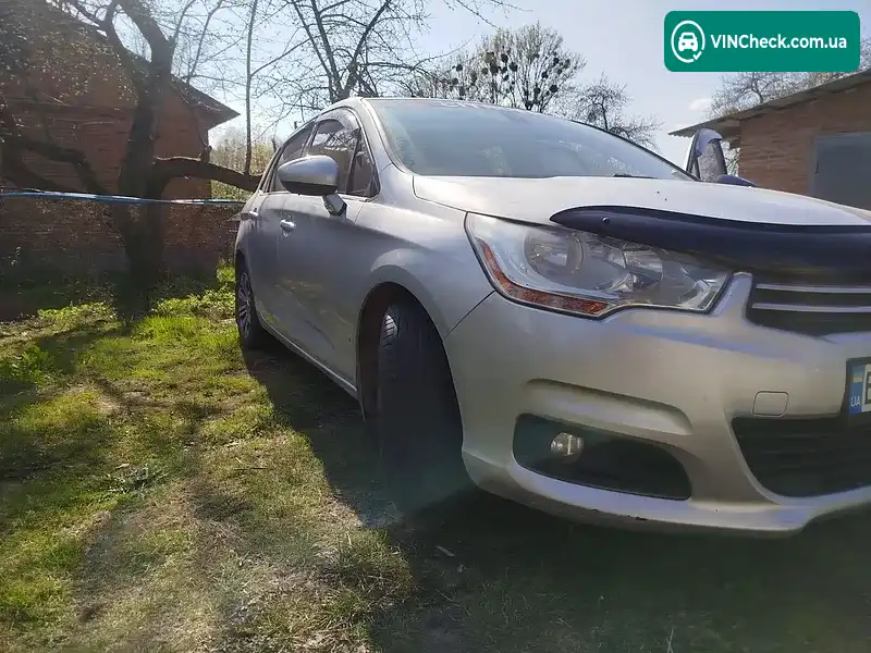 Citroen C4 2013, фото з оголошення 2 з 7, VIN VF7NC9HR8CY612149