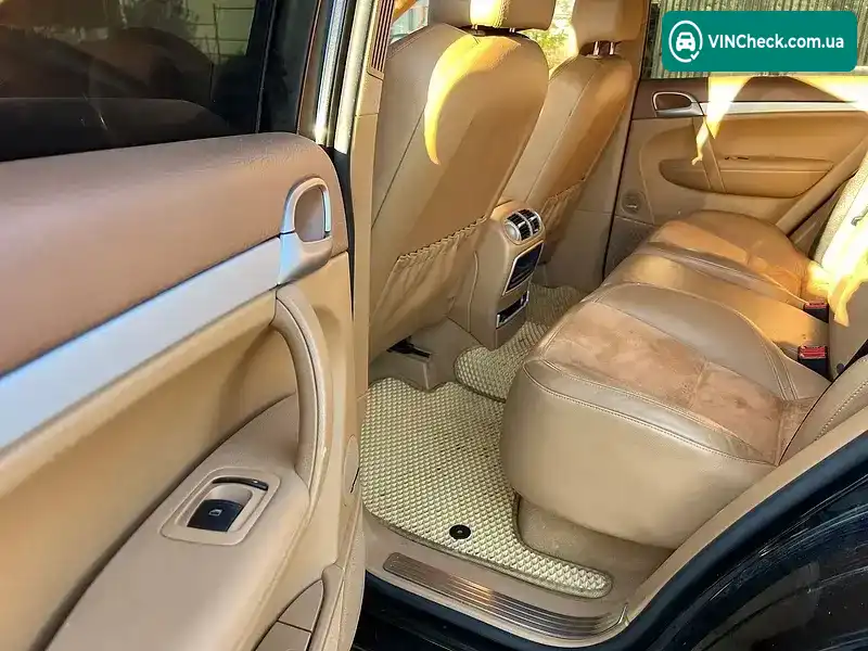 Porsche Cayenne 2008, фото з оголошення 2 з 16, VIN WP1AD29P18LA70877