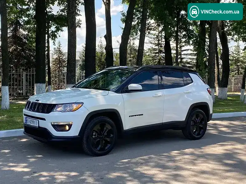 Jeep Compass 2018, фото з оголошення 2 з 20, VIN 3C4NJCBB1JT407980