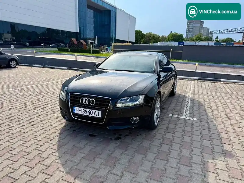 Audi A5 2011, фото з оголошення 2 з 20, VIN WAULFAFR1BA086145