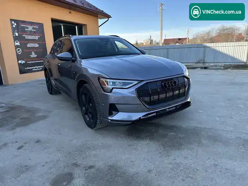 Audi e-tron 2019, фото з оголошення 2 з 21, VIN WA1VABGE9KB020653